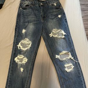 Forever 21. Boyfriend jeans with rips